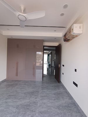 2 BHK Builder Floor For Rent in Vatika India Next, Sector 82
