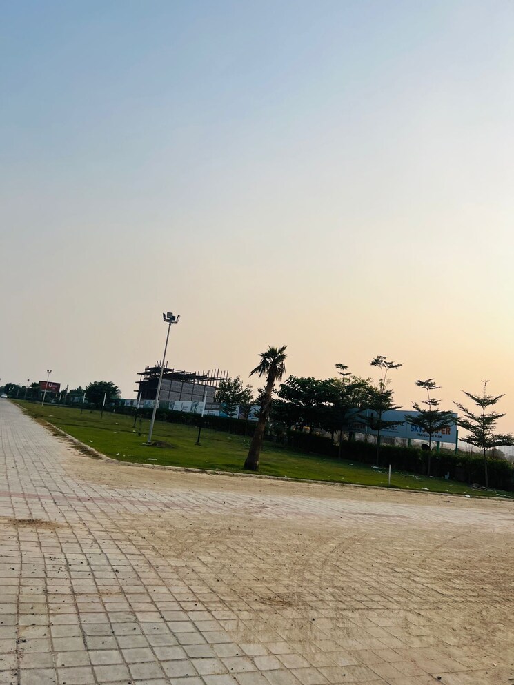 Exterior View, sector 79 Commercial Shop 555 Sq.Ft. In Sector 79 Faridabad 9394280