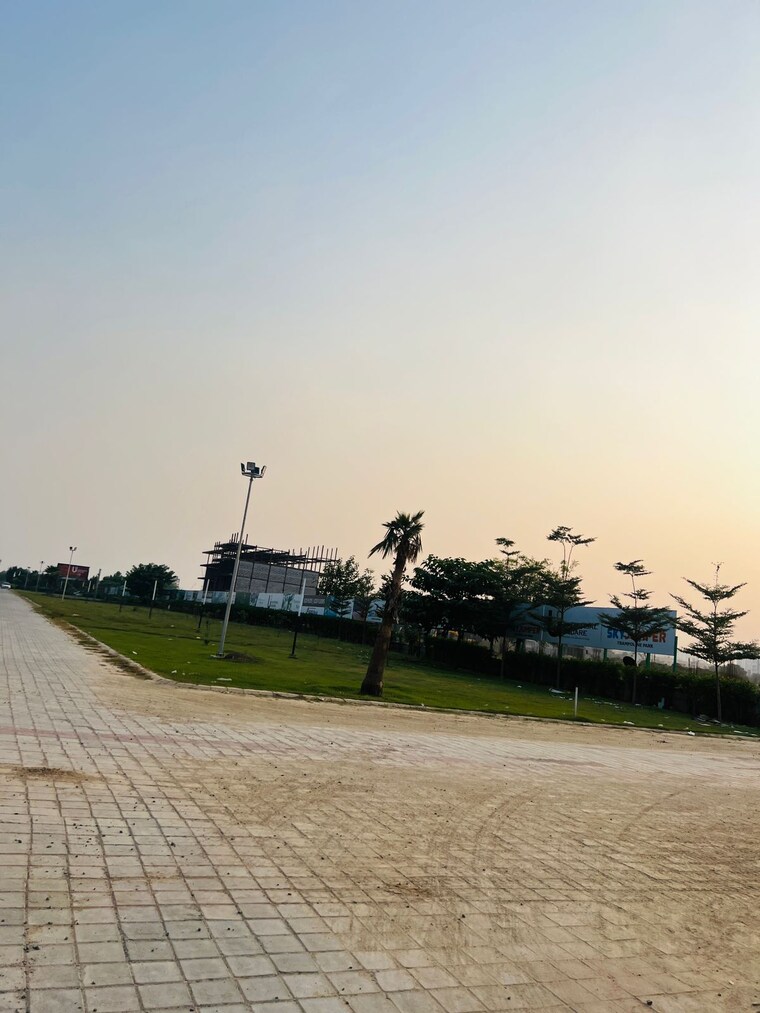 Exterior View, sector 79 Commercial Shop 555 Sq.Ft. In Sector 79 Faridabad 9394280