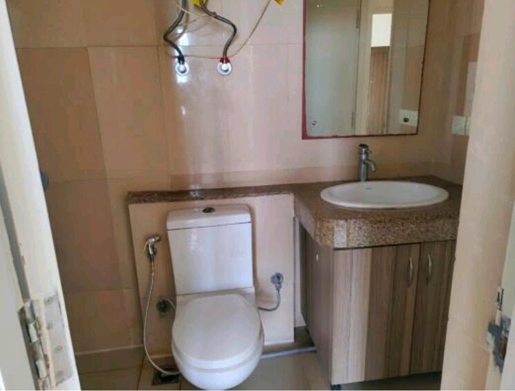 Bathroom, emaar-emerald-estate 3 Bedroom 1390 Sq.Ft. Apartment In Sector 65 Gurgaon 9394458