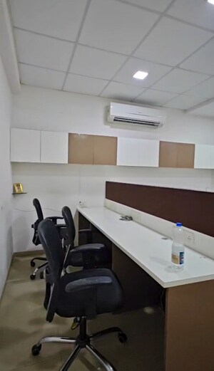  Office Space For Rent in Malad West