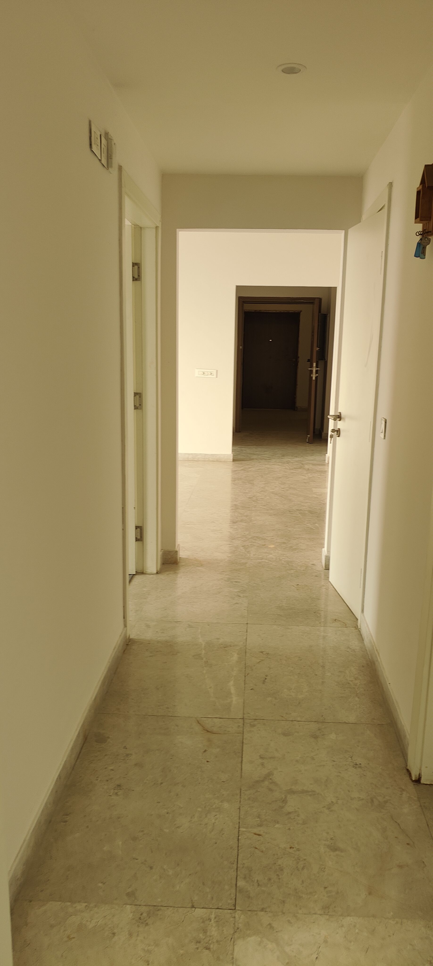 2 BHK + Extra Room Apartment For Rent in Ireo The Corridors