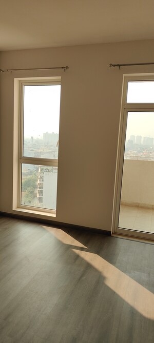 Room in 2 BHK Apartment at Ireo The Corridors, Sector 67a – for Rent