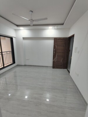 2 BHK Apartment For Sale in Borivali West