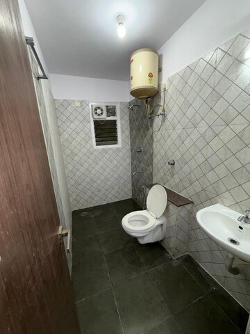 Bathroom in 2 BHK Apartment at Maruthi Sevanagar – for Rent
