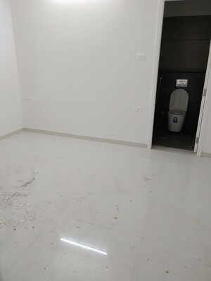 Furnished Amenities in 3 BHK Apartment at Rohan Madhuban, Bavdhan – for Rent