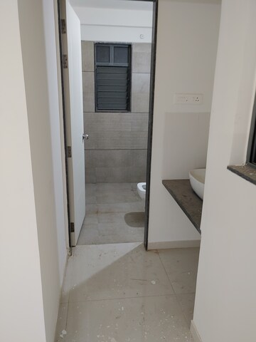 Furnished Amenities in 3 BHK Apartment at Rohan Madhuban, Bavdhan – for Rent