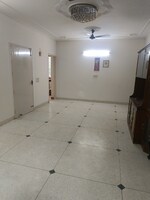 3 BHK 2700 Sq.Ft. Builder Floor in Unitech Singleton Floors South City