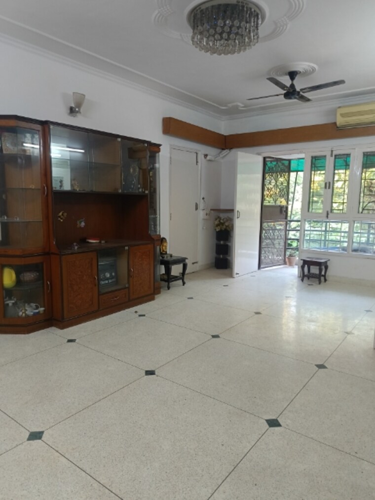 Living Room, unitech-singleton-floors-south-city 3 Bedroom 2700 Sq.Ft. Builder Floor In Sector 50 Gurgaon 9394964