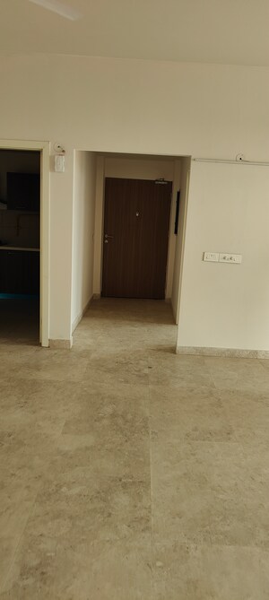 Room in 3 BHK Apartment at Ireo The Corridors, Sector 67a – for Rent