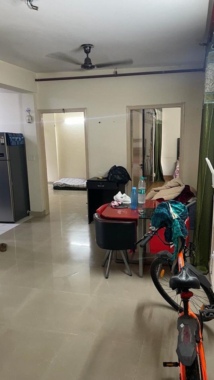 Team Area, ras-palm-residency 2 Bedroom 1240 Sq.Ft. Apartment In Sector 76 Faridabad 9394588