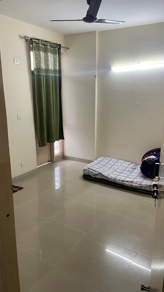 2 BHK + Extra Room Apartment For Rent in RAS Palm Residency