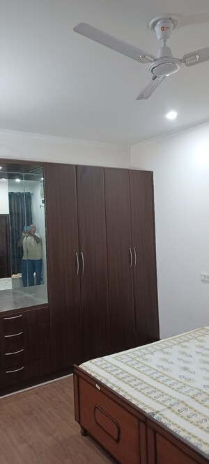 Room in 3 BHK Apartment at Sector 127 – for Rent