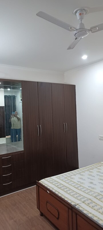 Room in 3 BHK Apartment at Sector 127 – for Rent