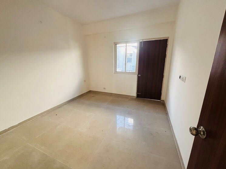 Room, sare-springview-heights 4 Bedroom 1250 Sq.Ft. Builder Floor In Nh 24 Ghaziabad 9394586