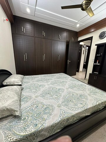 Bedroom in 2 BHK Builder Floor at Sector 45 – for Rent