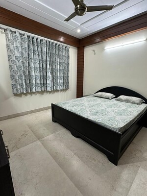 Bedroom in 2 BHK Builder Floor at Sector 45 – for Rent