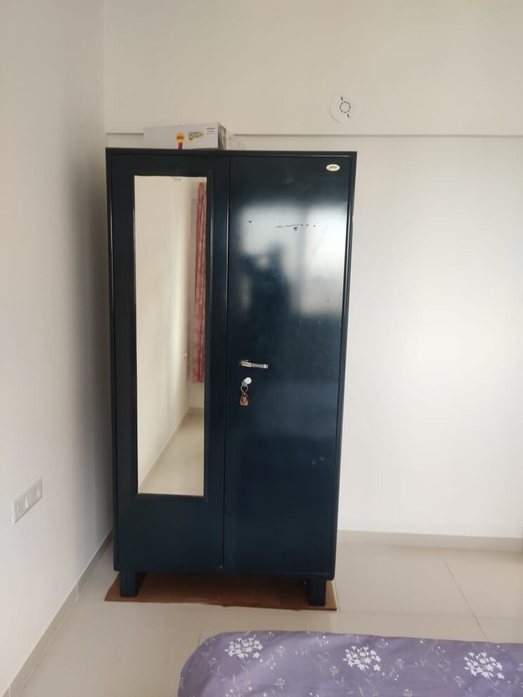 Room, amanora-gold-towers 2 Bedroom 646 Sq.Ft. Apartment In Hadapsar Pune 9394859