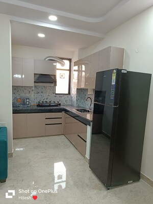Kitchen in 1 BHK Builder Floor at Sector 52 – for Rent