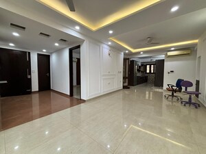 Living Room in 4 BHK Apartment at Jasminium Apartment, Sector 45 – for Sale