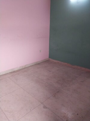 Room in 1 BHK Apartment at Vaishali Sector 6 – for Sale
