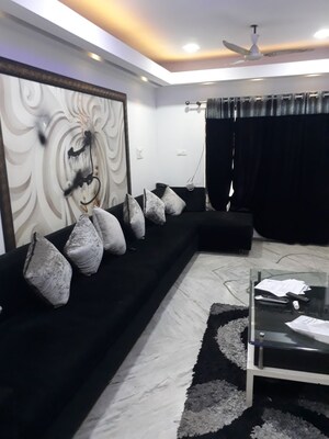 Living Room in 4 BHK Penthouse at Mowa – for Rent