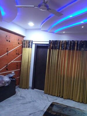 Bedroom in 4 BHK Penthouse at Mowa – for Rent