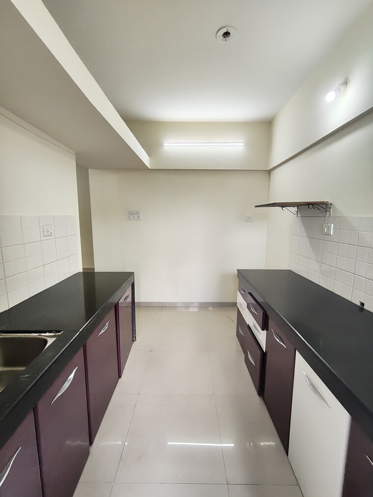 Kitchen, nagpal-dev-exotica 2 Bedroom 1000 Sq.Ft. Apartment In Kharadi Pune 9394979