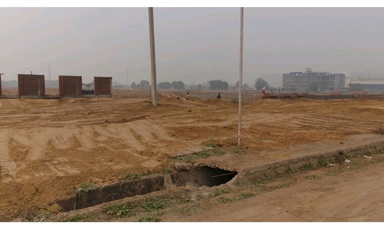 undefined, sbtl-gateway-95  150 Sq.Yd. Plot In Sector 95 Gurgaon 9394984