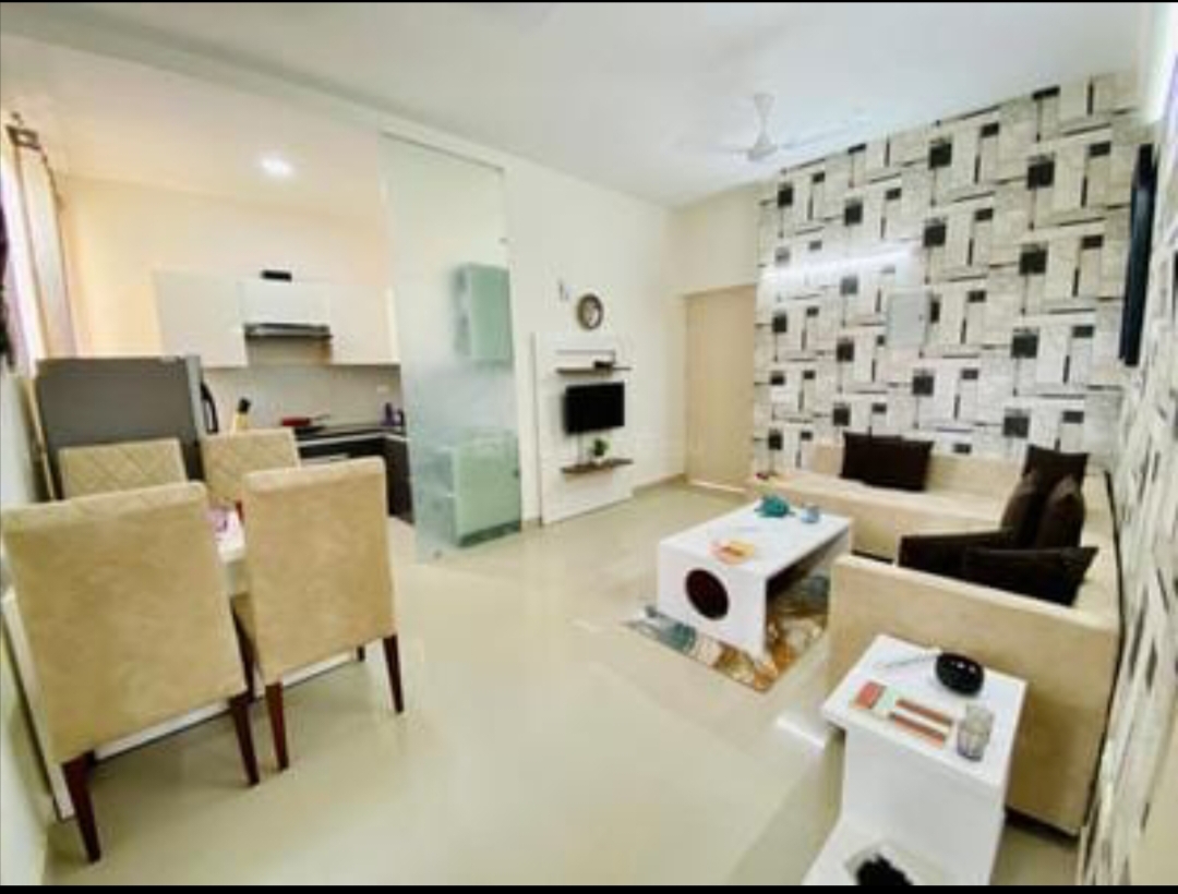 1.5 BHK + Extra Room 550 Sq.Ft. Builder Floor in Veda CHS