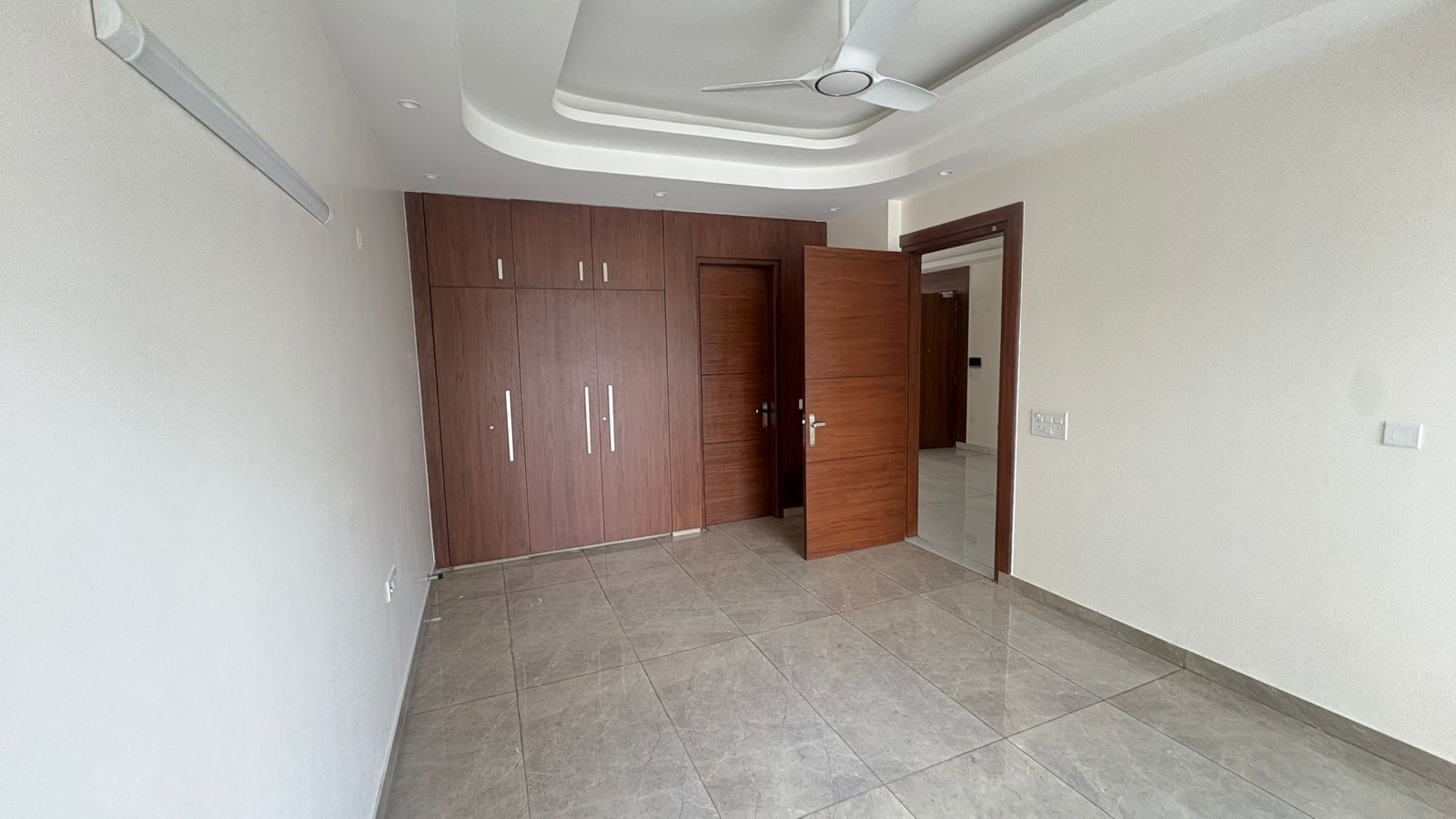 3 BHK + Pooja Room 1830 Sq.Ft. Apartment in Paras Irene