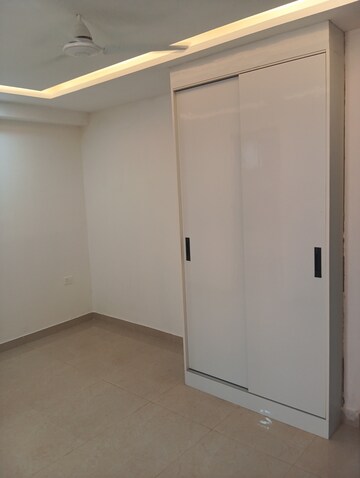 Room in 2 BHK Apartment at Sultanpur – for Sale