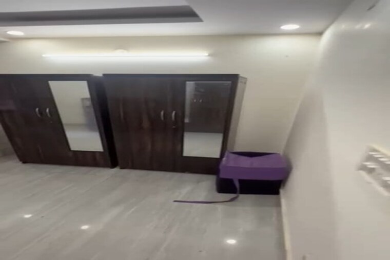 Bedroom, patel nagar 2 Bedroom 899 Sq.Ft. Builder Floor In Patel Nagar Delhi 9395123
