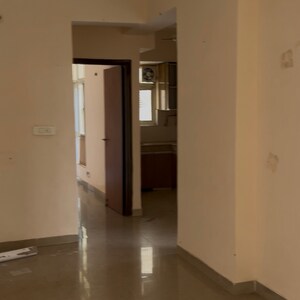Room in 3 BHK Apartment at Supertech Eco Suites, Sector 137 – for Rent