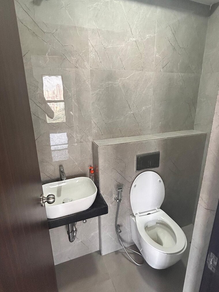 Bathroom, raymond-ten-x-vibes 1 Bedroom 408 Sq.Ft. Apartment In J K Gram Thane 9395101