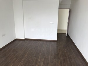 Room in 2 BHK Apartment at Shree Vardhman Mantra, Sector 67 – for Rent