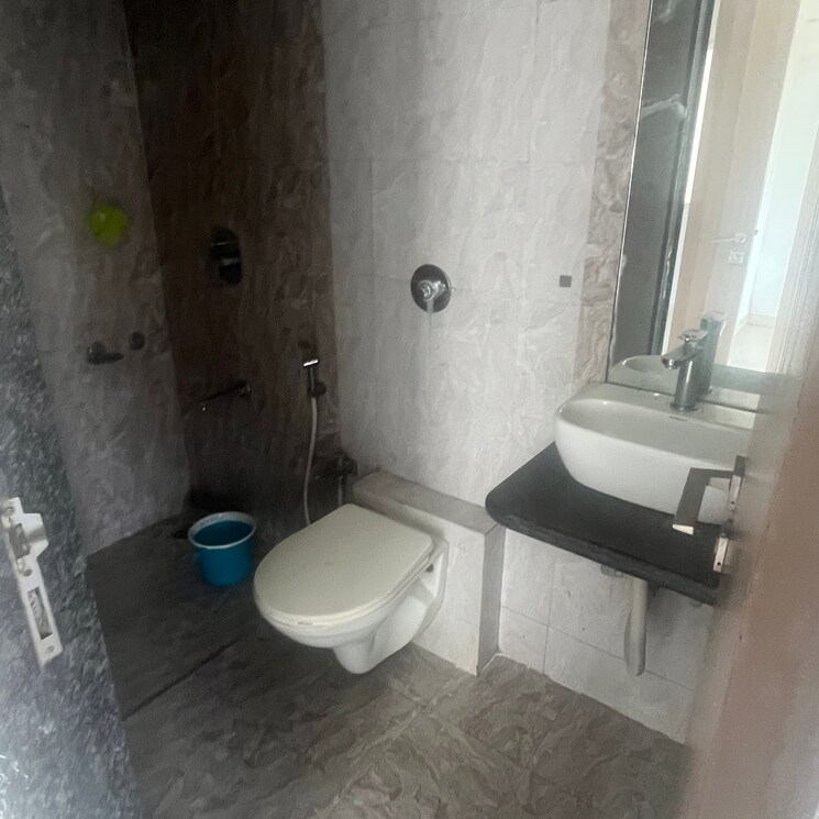 Bathroom, saibaba nagar 1 Bedroom 475 Sq.Ft. Apartment In Saibaba Nagar Mumbai 9395140
