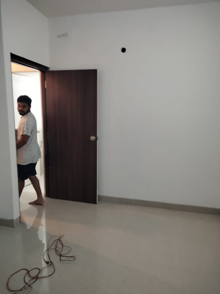 Room, merwanji-tower 1 Bedroom 650 Sq.Ft. Apartment In Parel Mumbai 9395277