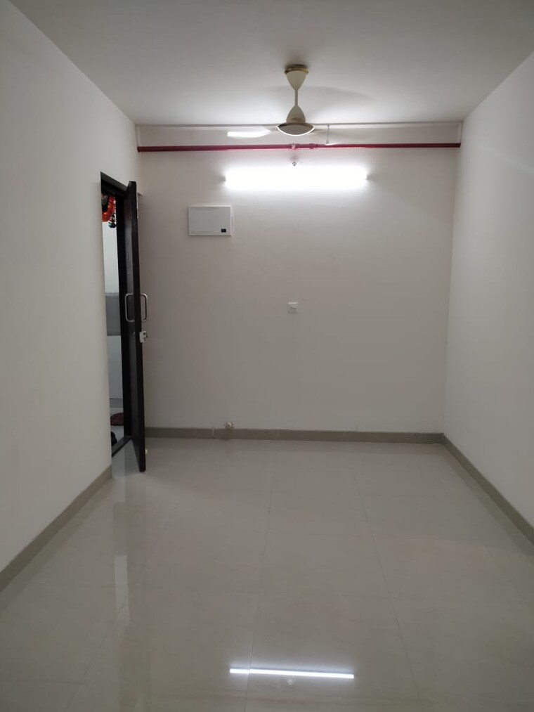 Room, merwanji-tower 1 Bedroom 650 Sq.Ft. Apartment In Parel Mumbai 9395277