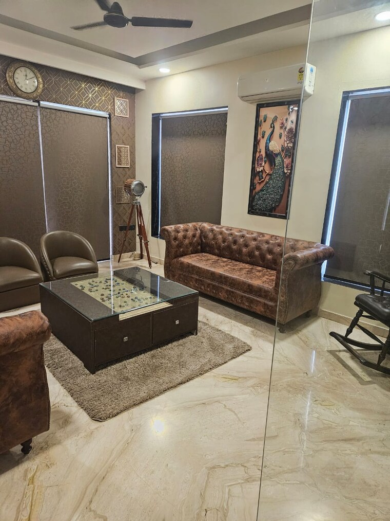 Living Room, sushant lok i 4 Bedroom 3200 Sq.Ft. Builder Floor In Sushant Lok I Gurgaon 9395239