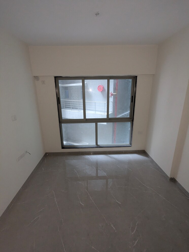 Room, veena-smart-homes 1 Bedroom 393 Sq.Ft. Apartment In Kandivali West Mumbai 9395511