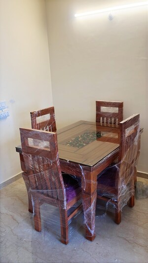 Furnished Amenities in 3 BHK Apartment at Omaxe The Palace, Gomti Nagar – for Rent