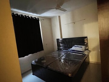 Furnished Amenities in 3 BHK Apartment at Omaxe The Palace, Gomti Nagar – for Rent