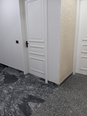 Bathroom in 1 BHK Builder Floor at Sector 38 – for Rent