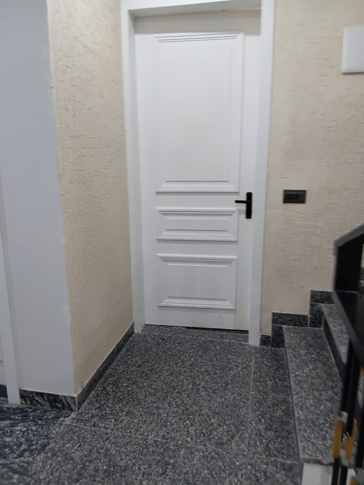 Other, sector 38 1 Bedroom 638 Sq.Ft. Builder Floor In Sector 38 Gurgaon 9395339