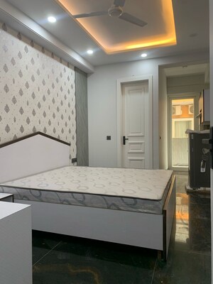 Bedroom in 1 BHK Builder Floor at Sector 38 – for Rent