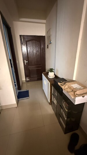 Master Bedroom in 2.5 BHK Apartment at VVIP Homes, Gaur City 2 – for Rent