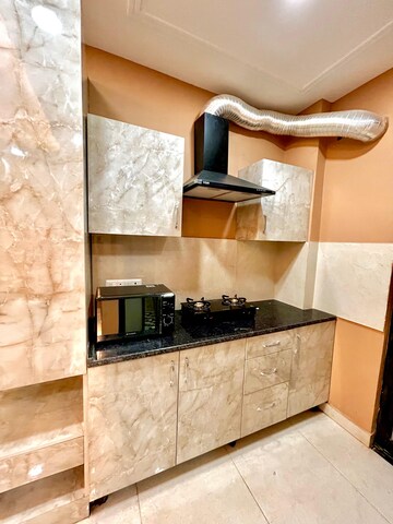 Furnished Amenities in Studio Builder Floor at Sector 47 – for Rent