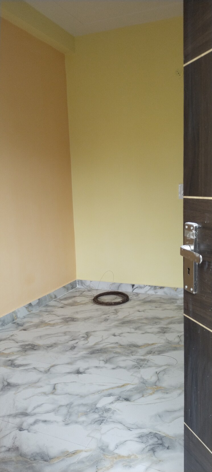Room, mayur vihar phase 1 2 Bedroom 700 Sq.Ft. Builder Floor In Mayur Vihar Phase 1 Delhi 9395382