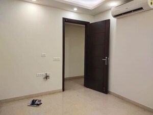 Master Bedroom in 3 BHK Builder Floor at Greater Kailash I – for Rent